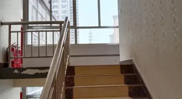 Yuzhong Aishu Hotel, Book Hotel Lanzhou Gansu