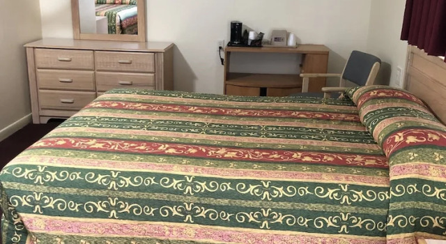 Standard Sechser Zimmer Blarney Inn