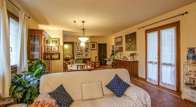 Stunning Home in Pietrasanta With Wifi, 3 Bedrooms and Outdoor Swimming Pool