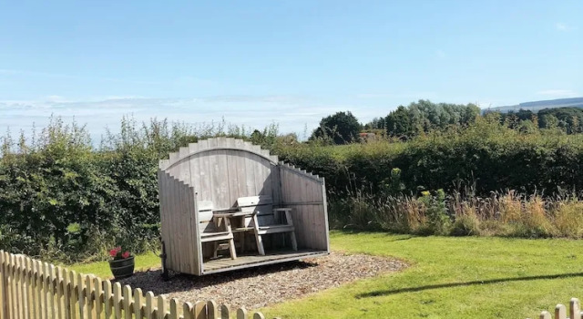 Коттедж Ballymultimber Cottages - traditional cottages on the Causeway Coast