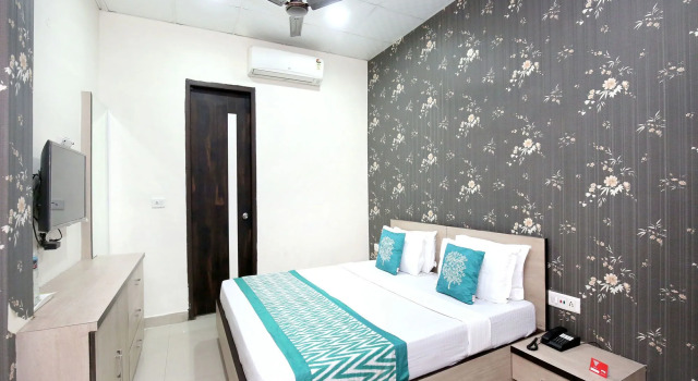 OYO 11934 Hotel De Agya Paradise, Book Hotel Ludhiana Punjab