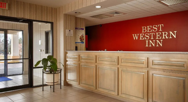 Millennium Inn, Varaa Hotelli Ellisville Mississippi