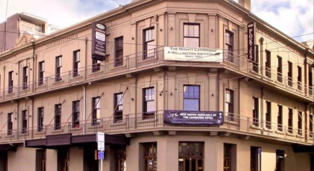 The Cambridge Hotel & Backpackers
