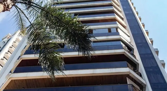 Apê Praia das Astúrias Vista Mar, Забронировать Апартаменты/квартира Апартаменты муниципалитета Гуаружа, рядом с Пляж Томбу, Апартаменты/квартира