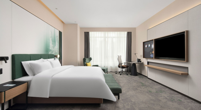 Люкс Business Hampton by Hilton Guangzhou Xintang Railway Station