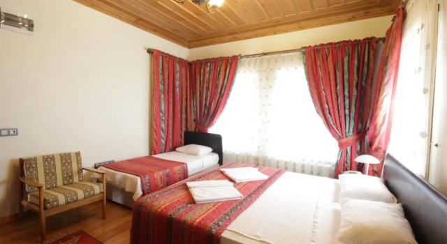 Трёхместный номер Standard Konya Dervish Hotel