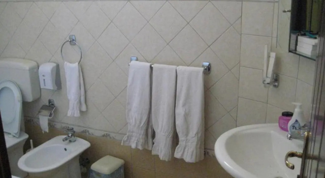 Трёхместный номер Standard с балконом Drini Hotel