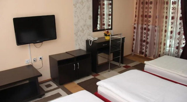 Четырёхместный номер Standard Garni Hotel Rile Men
