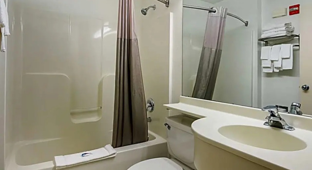 Номер Standard Motel 6-Sycamore, IL