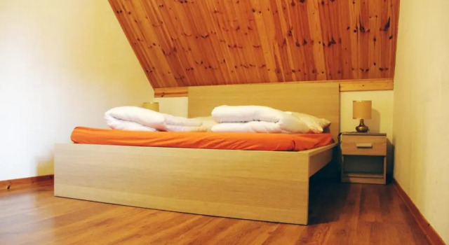Standardní Dvoulůžkový s manželskou postelí pokoj Hostel Bovec