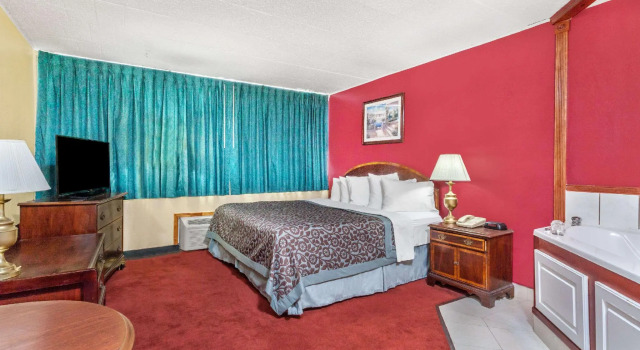 Двухместный номер Standard Days Inn by Wyndham Scranton PA