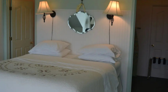 Pioneer Inn Guesthouse