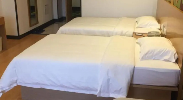 Vatica Xingtai Qiaoxi District Yongkang Street Technical College Hotel, Book Hotel Xingtai Hebei