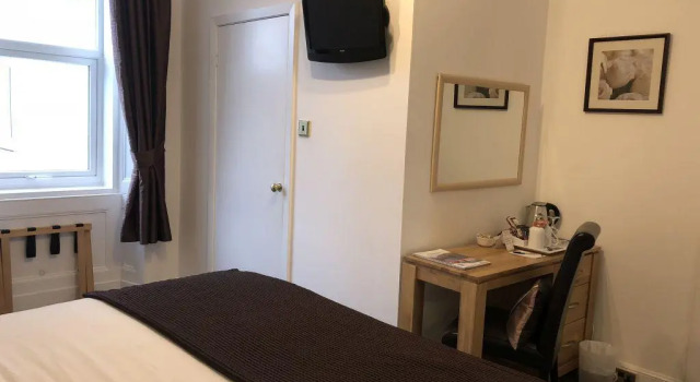 Двухместный номер Standard Цокольный этаж Rosebank Guest House