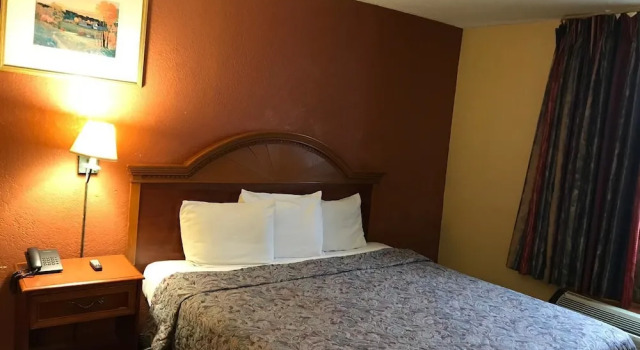 Economy Inn, Rezerwuj Hotel Fort Wayne Indiana