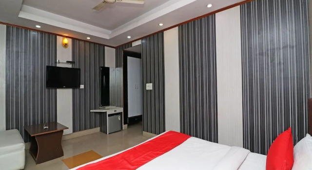 Hotel akash, Забронировать Отель Фаридабад штат Харьяна
