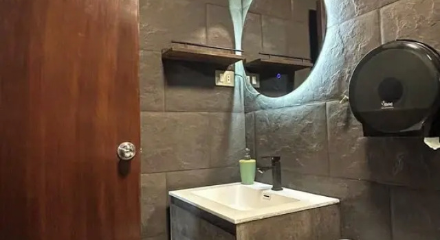 Номер Luxury The Secret Garden Hostel