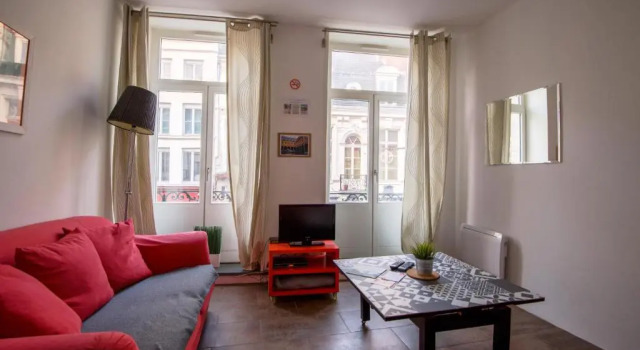 ROYALE APARTMENTS VIEUX LILLE 24H24H Access, Забронировать Апартаменты/квартира Апартаменты Лилля, рядом с Chambre de Commerce, Апартаменты/квартира
