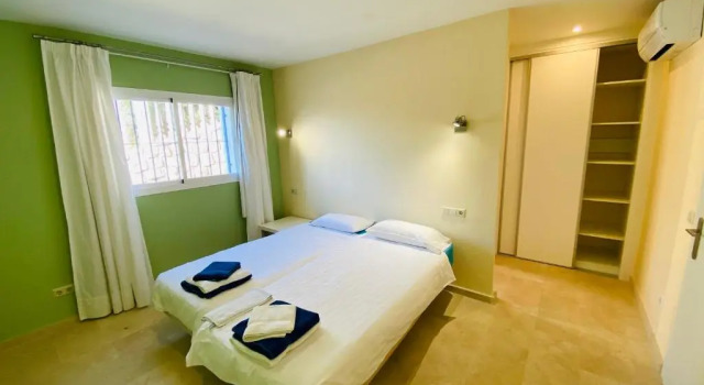 Casa Amaryllis, Prenota Hotel Calahonda Costa Tropical