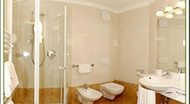 Номер Standard Hotel Sureghes