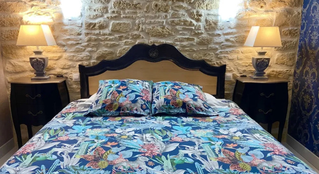 Номер Superior Domaine Ô Clair de Lune - Chambres dHôtes et Gîtes à Sarlat - Accès Cité Médiévale 5 minutes à pied - Parking - SPA & Massages en option - Piscine de saison