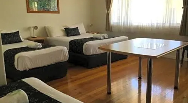 Семейный номер Standard Ocean Drive Motel