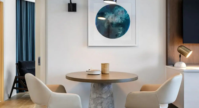 Двухместный Water view люкс Kimpton EPIC Hotel by IHG