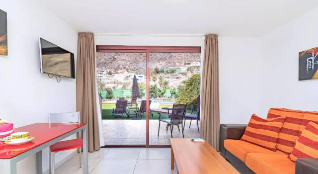 Huoneisto Sol Mogan Suites
