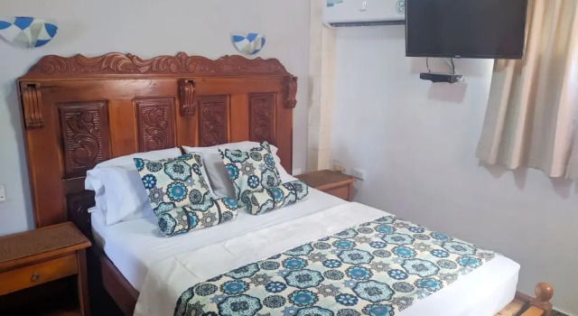 HavanaKLiz Bed & Breakfast PLAYA