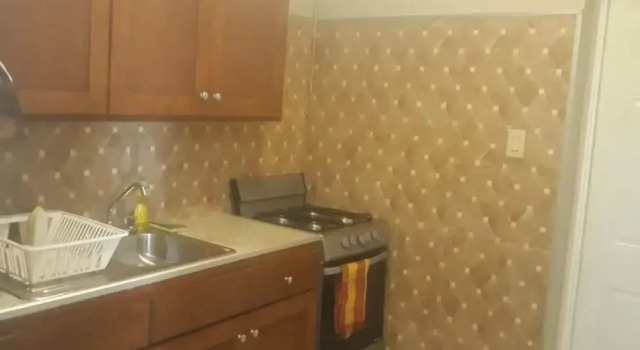 Апартаменты Standard Lawrence Pool House