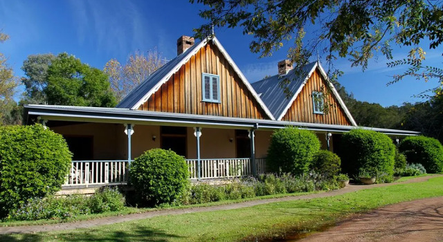 The Carriages Boutique Hotel and Vineyard, Забронировать Отель «постель и завтрак» Поколбин Hunter Valley