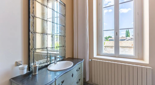 Двухместный номер Luxury с видом на сад la maison, chambre dhôtes de charme et atelier dartiste, Libourne saint Emilion