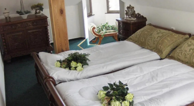 Двухместный номер Standard с видом на сад Romantic Chateau Krasna Lipa