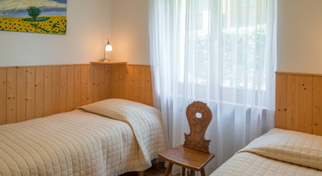 Darman, Book Hotel Falera 