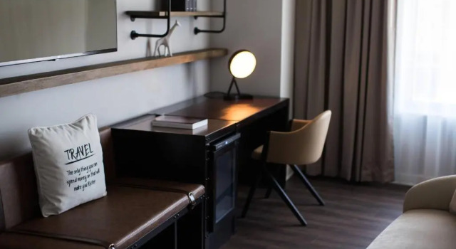Четырёхместный номер Standard Renaissance Atlanta Airport Gateway Hotel