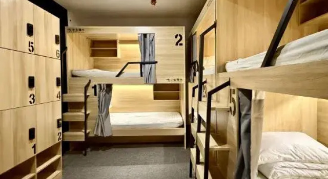 Кровать в общем номере (женский номер) Iforest Hostel (Shanghai Tongji University Siping Road Metro Station)
