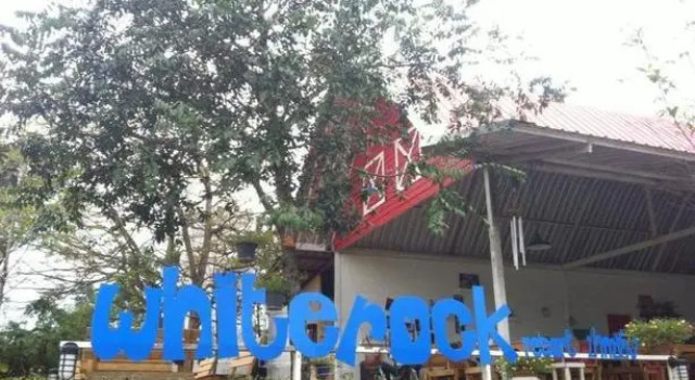 Whiterock resort