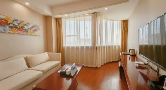 Люкс Liaoyuan Business Hotel