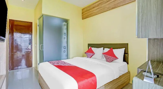 OYO 90261 Spring Residence