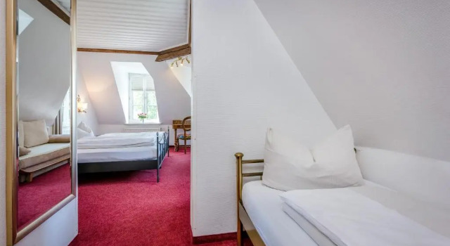 Трёхместный номер Standard Hotel Laimer Hof Nymphenburg Palace Munich