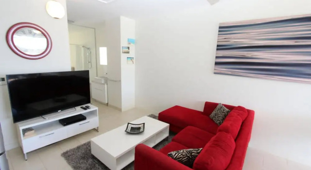 1 Bright Point Apartment 1402, Забронировать Апартаменты/квартира Апартаменты Острова Магнетика, Апартаменты/квартира