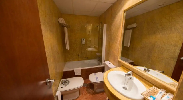 Двухместный номер Economy Hotel Aroi Bierzo Plaza
