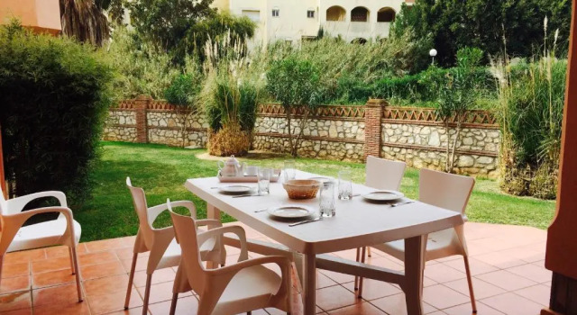 Апартаменты с 2 комнатами с видом на сад Marbella Beach Resort at Club Playa Real