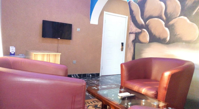 Mountain Top Lodge, Buchen Sie Ferienhaus Villen in Lagos, Villa