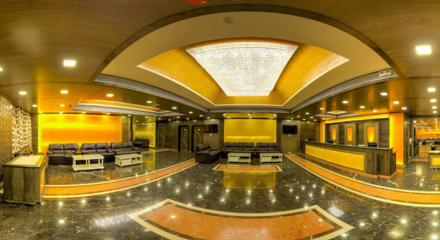 Hotel Benzz Park Vellore