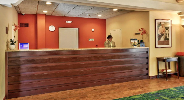 Fairfield Inn Albuquerque University Area, Rezerwuj Hotel Hotele w Albuquerque z basenem, Basen