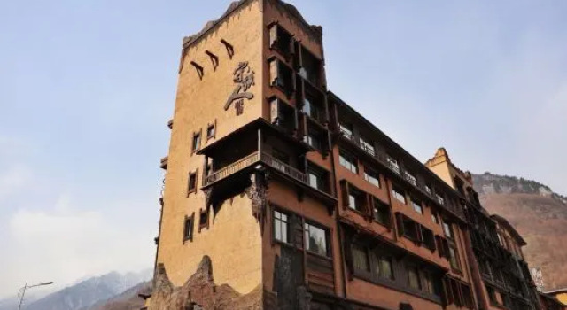 Immersing Hotel (Wenchuan Wolong Shoumoren), Rezerwuj Hotel Ngawa Chiny
