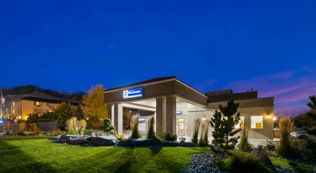 Best Western Mountainview Inn, Buchen Sie Hotel Hotels in British Columbia mit Pool, Schwimmbad