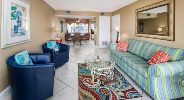 Апартаменты Seaspray Condos 214C