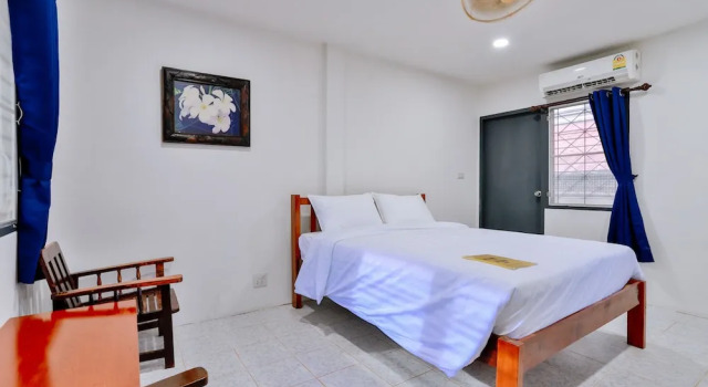 GP House Apartment, Забронировать Апартаменты/квартира Недорогие отели Ао-Нанг-Бич, рядом с Island Hopping Tour Desk, Nopparat Thara Beach, недорого